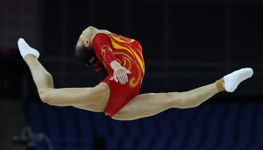中国女子体操队进行冬训测验新增大量高难动作 丰碑体育